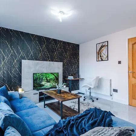 Holiday home Pearl Reside - Sleeps 5, Free Parking & 5 Mins Centre *