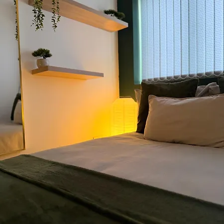 Δωμάτια σε οικογενειακή κατοικία 2 - Private In A Near Centre Μάντσεστερ
