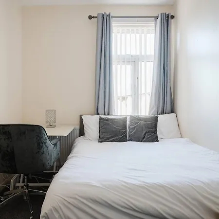 6-bed *