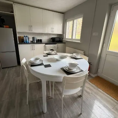 The Serene Retreat In * Manchester