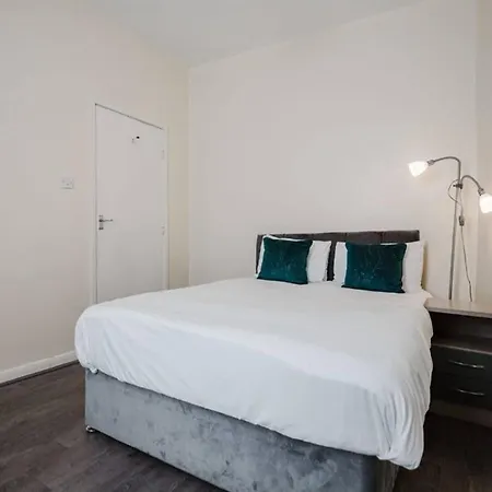 6-bed