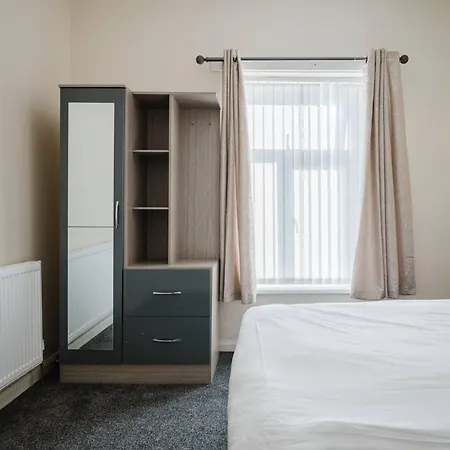 Holiday home 6-bed Manchester