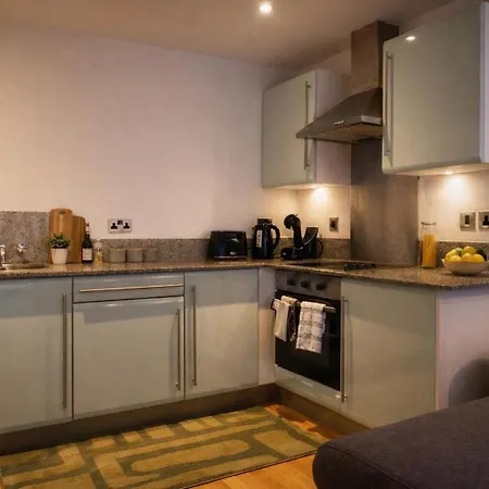 2-bedroom Luxury Apartamento *