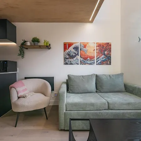 Apartment Stylish Duplex In *