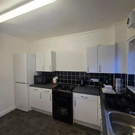 アパート Private Cosy Double Bedroom, Extremely Close To Centre *
