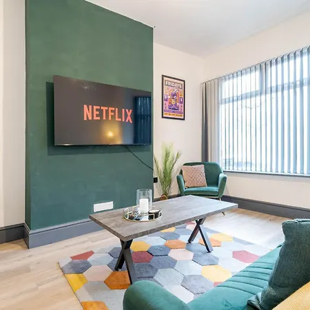 Long - 3br - Sleeps 6 - Free Parking