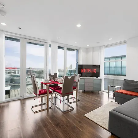 Waterfront Panorama - 2br + Balcony, Near Stadium *