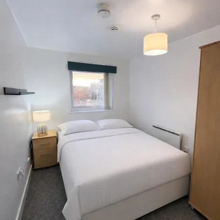 Irwell - 3br - 3 Beds - Sleeps 6 - Riverview