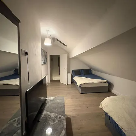 Comfy Stayzzz Apartament *