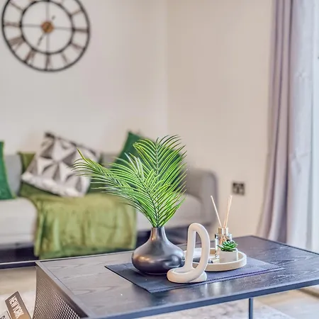 Apartament Executive With Sleek Modern Aesthetic *