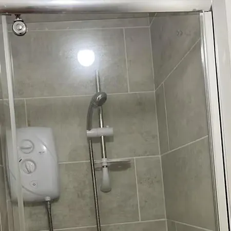 1-bed Sleeps 4 Old Trafford Nearby Manchester