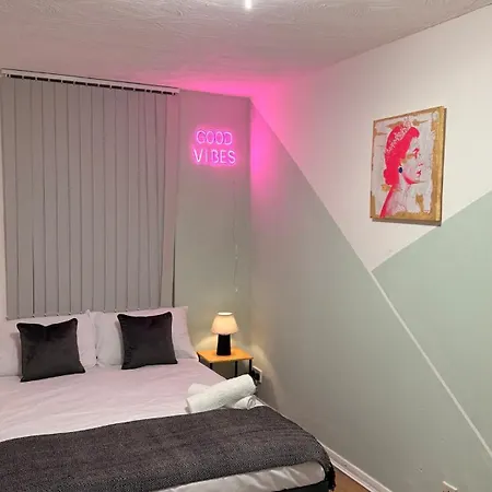 Centre - Sleeps 4 - Northern Quarter - Next To Shudehill Tram Manchester