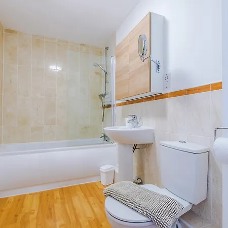Stylish Mcr 1br Etihad Coop Live Parking Μάντσεστερ