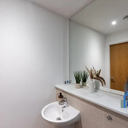 דירה Spacious Ancoats -pool-gym-free Parking *