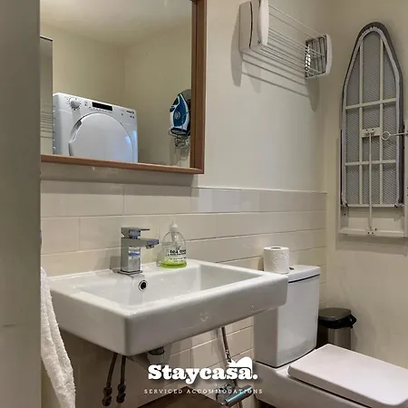 Littleton Co-living - Private Self-cater 3* Manchester