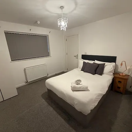 Gate Aparthotel 2*