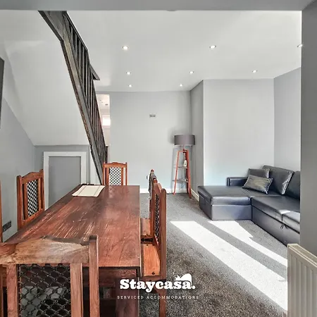 Beresford Co-living - Private Self-cater Manchester