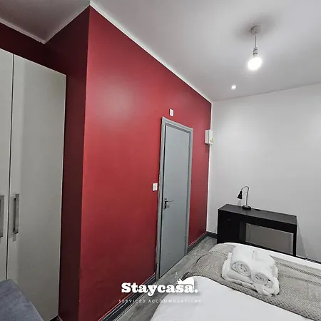 Casa de Férias Landcross Co-living - Private Self-cater Manchester