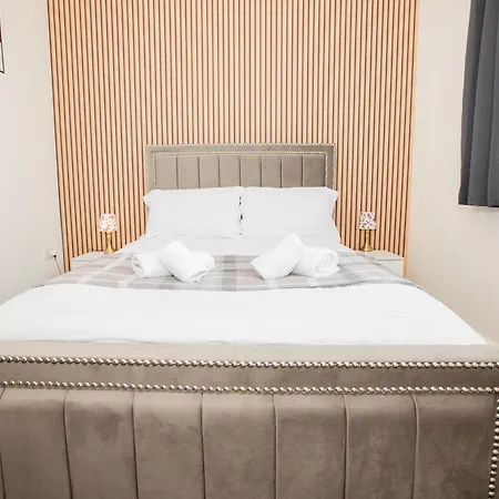 Prime Salford 2br • Free Parking • Near Mediacity Apartment