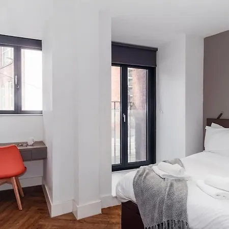 Modern 3bed Flat In W Security Daire *