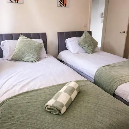 Stylish 1Br Escape For City Breaks