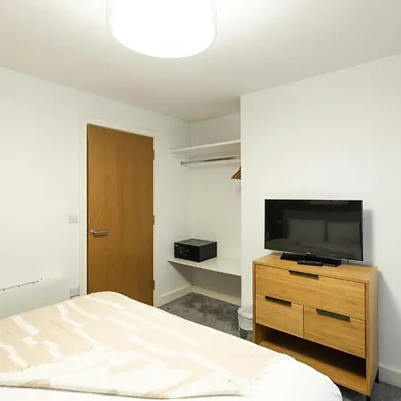 Hotel Cove Minshull Street