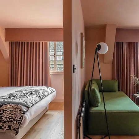 Whitworth Locke 4* Manchester