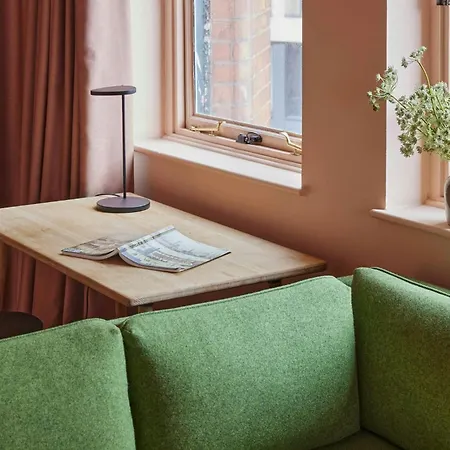 Hotel Whitworth Locke 4*