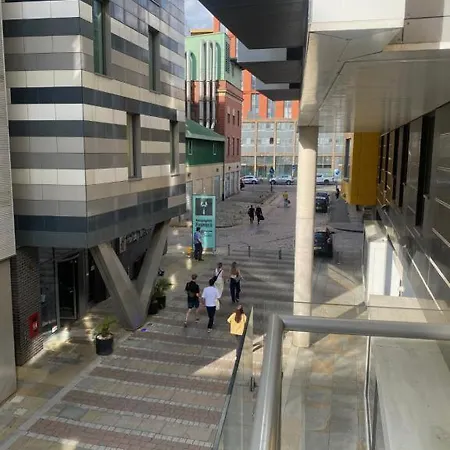 Apartment 2 Bedroom In The Heart Of Manchester
