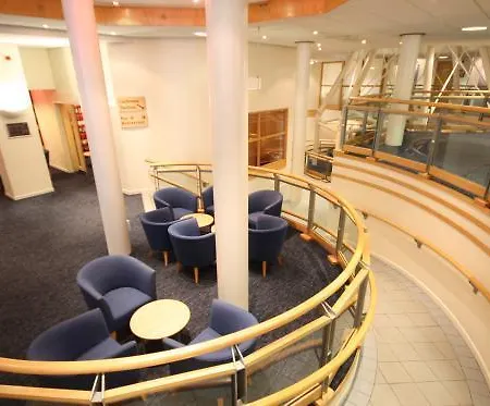 Weston Hall - Halls Of מלון