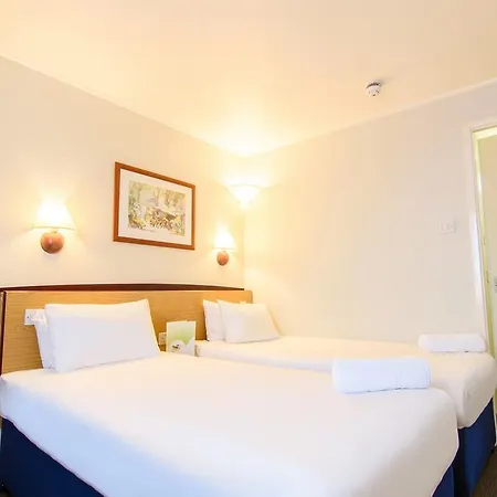 Hotel Campanile 2*