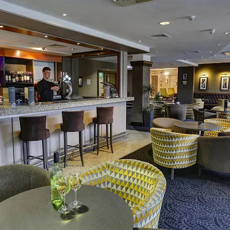 Western Manchester Cresta Court Hotel Altrincham