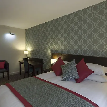 Best Western Plus Pinewood Manchester Airport-wilmslow Aparthotel