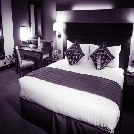 The Alan Hotel 4*