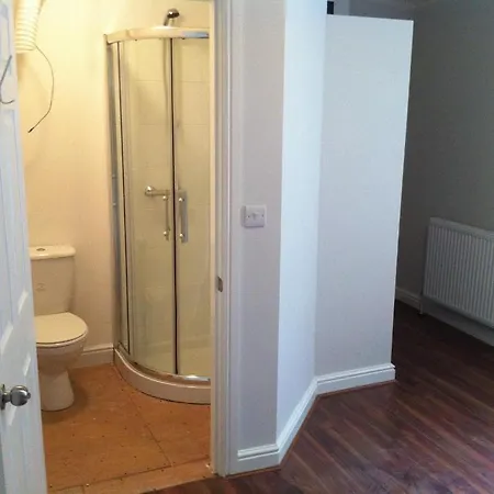 آيفي ماونت بوتيك مانشستر