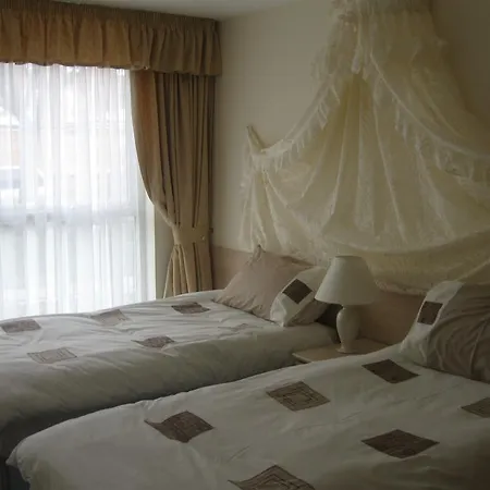 Park Hall 맨체스터