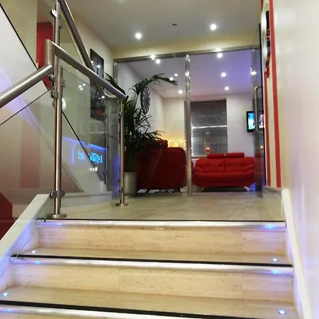 Ville Hotel