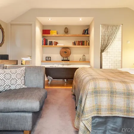 Eleven Didsbury Park