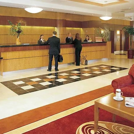 Leonardo - Formerly Jurys 4* Манчестер