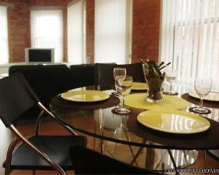 Stop מלון דירות מנצ'סטר