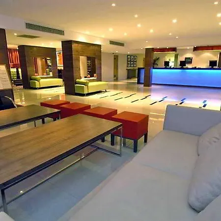 Golden Tulip Manchester Hotel