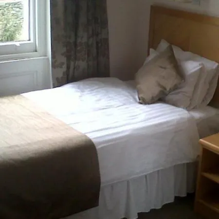 Отель Monton House