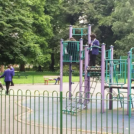 South Contractors Townhouse Casa de Férias