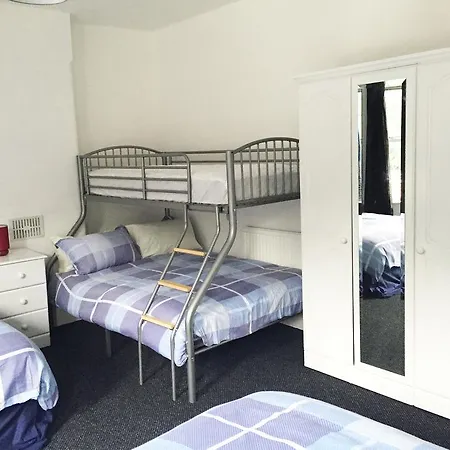 South Contractors Townhouse Casa de Férias *