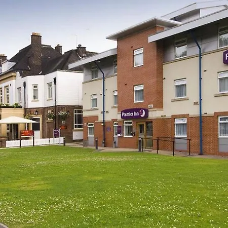 Hotel Premier - Heaton Park