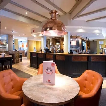 Hotel Premier - Heaton Park 3*