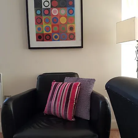 Manchester Apartment * Манчестер