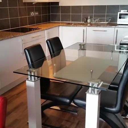 Manchester Apartment * Манчестер