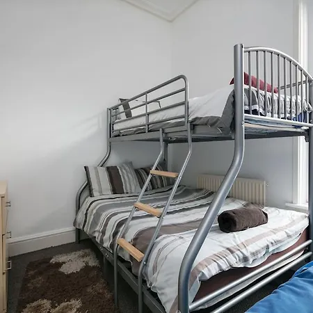 Chorlton Townhouse Feriehus *