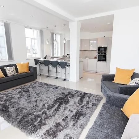 Casa Fresa - Oxford Place Manchester